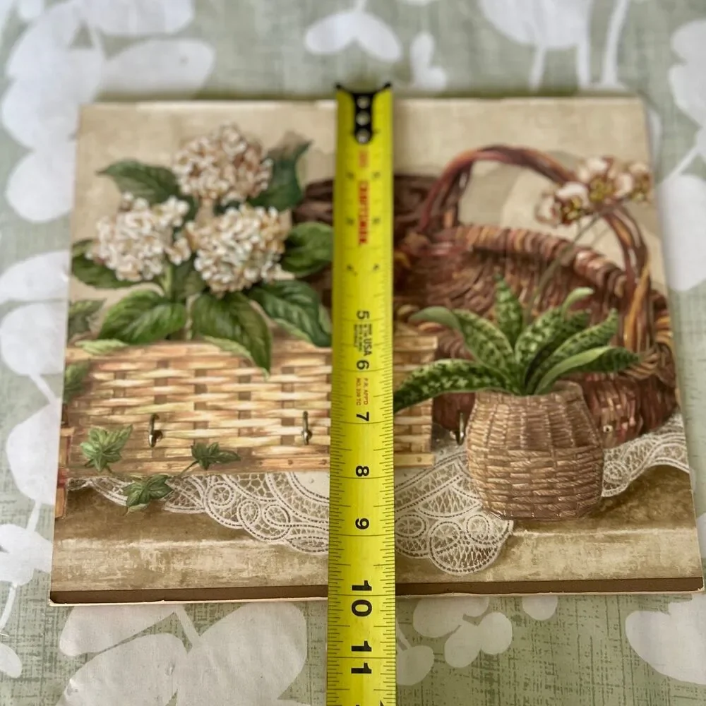 VTG Cottagecore Wicker Basket Cactus Floral Wall Hook Sign